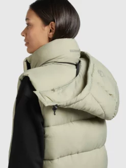 Khujo Vestes Sans Manches Gilet Magneta Femme Vert Pastel -ventes de vêtements khujo 1b8251ab7c3090b07300ea319c189d92 scaled