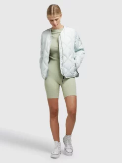 Khujo Vestes De Mi-saison Veste Mi-saison Alma Femme Vert Clair -ventes de vêtements khujo a1084b4ffa83bc169898a441e12836eb scaled